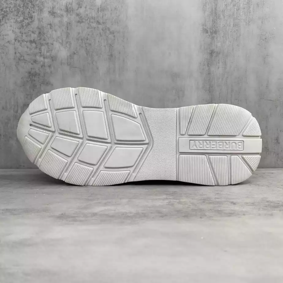 BURBERRY PLATFORM SNEAKERS - BBR060