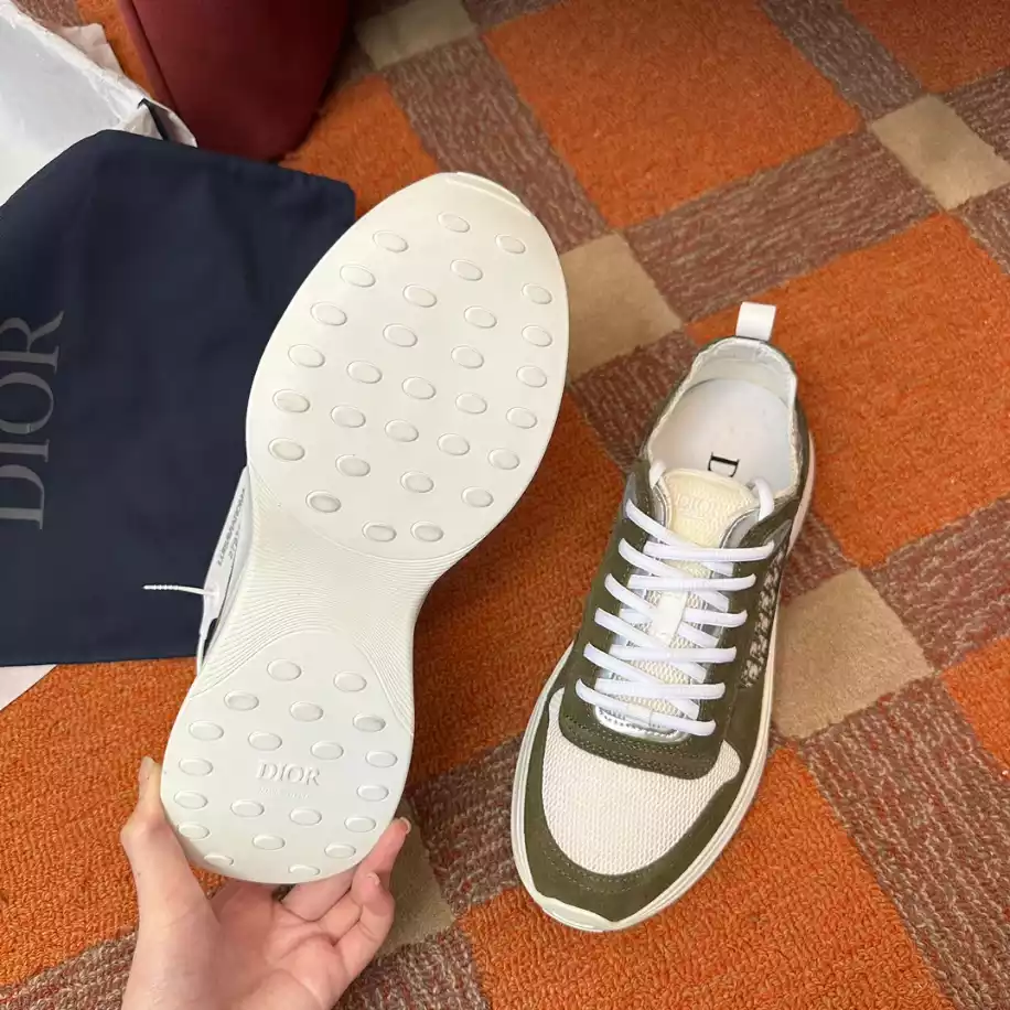 DIOR B25 RUNNER CASUAL SNEAKERS