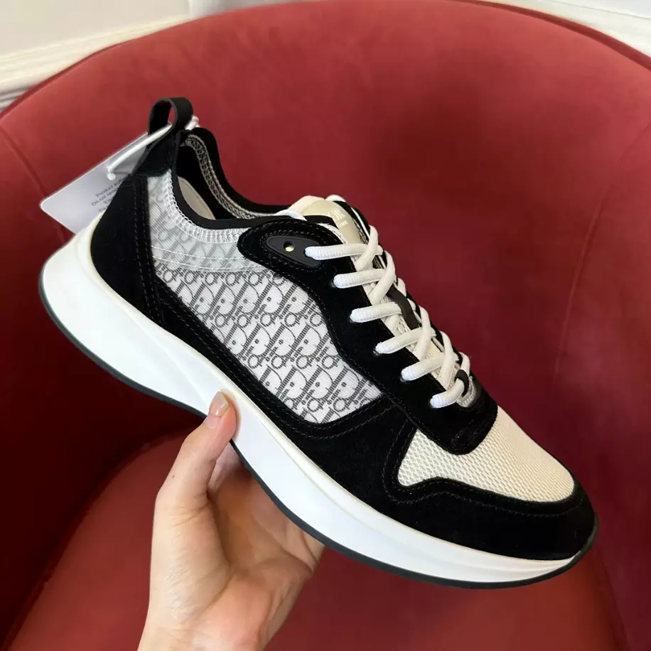 DIOR B25 RUNNER CASUAL SNEAKERS