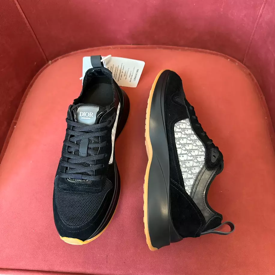 DIOR B25 RUNNER CASUAL SNEAKERS