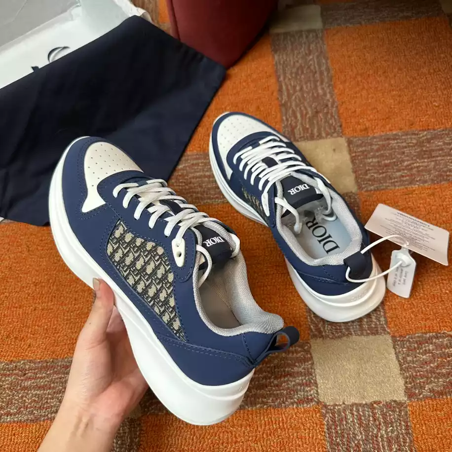 DIOR B25 RUNNER CASUAL SNEAKERS