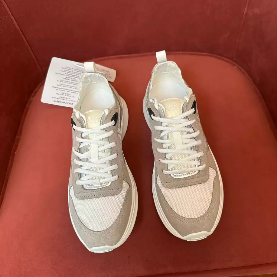 DIOR B25 RUNNER CASUAL SNEAKERS