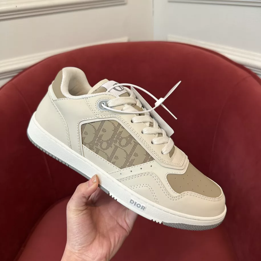 DIOR B35 BLADE COUPLE SNEAKERS
