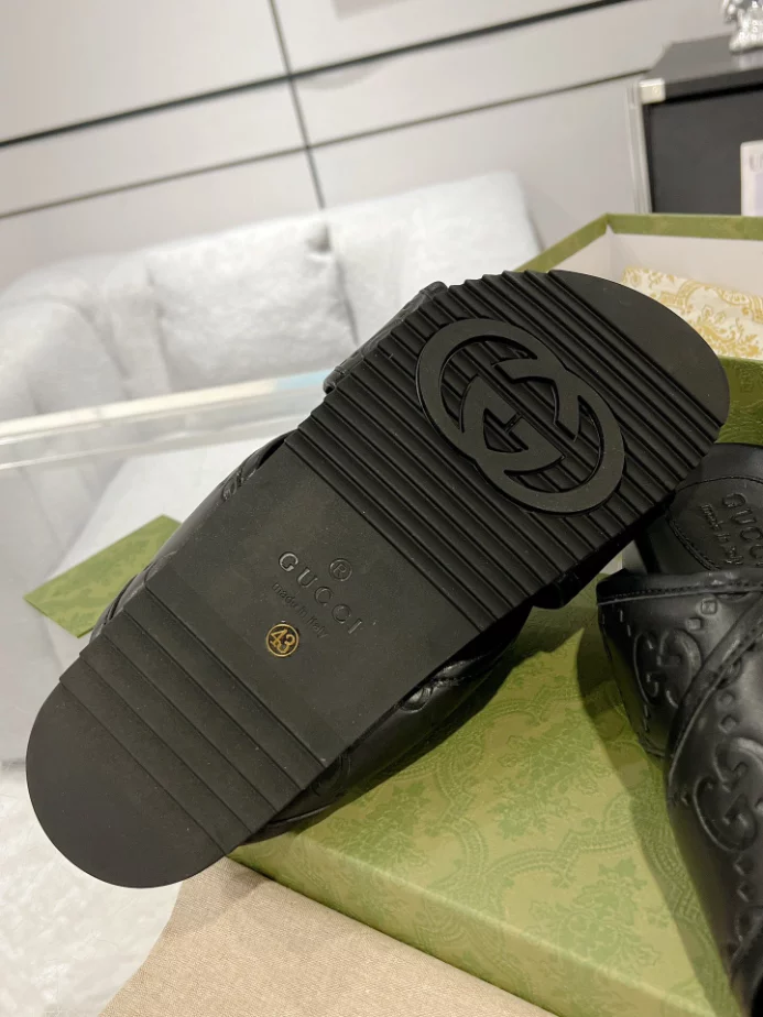 GUCCI SANDAL - GSL059
