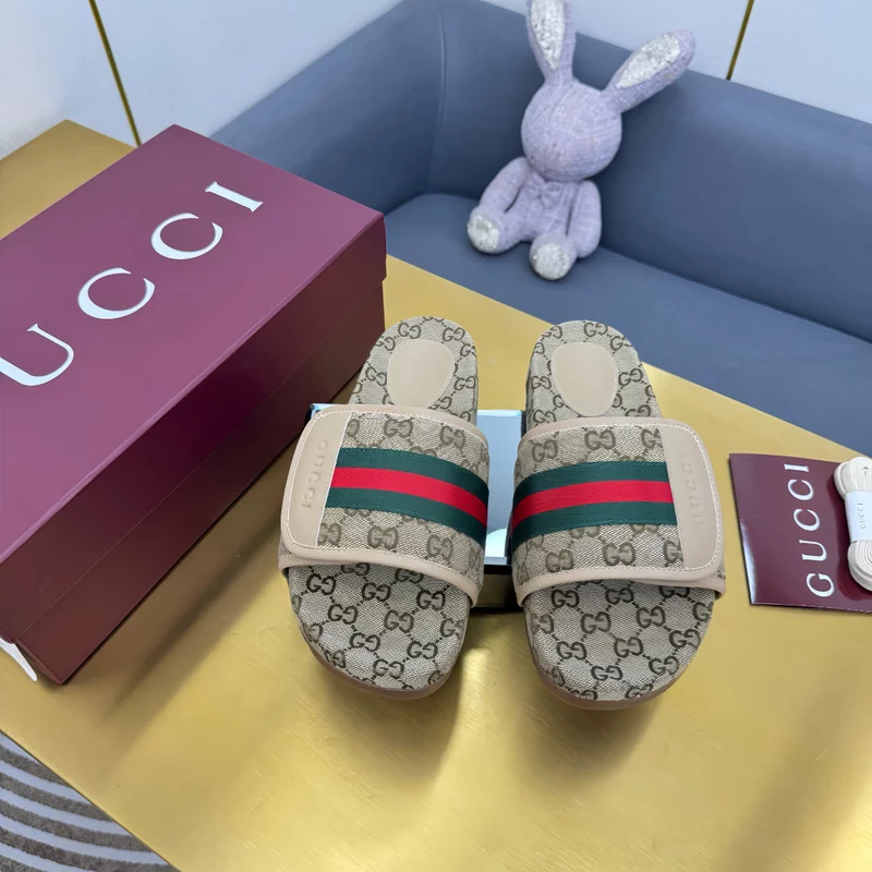 GUCCI SLIDE SANDAL - GSL074