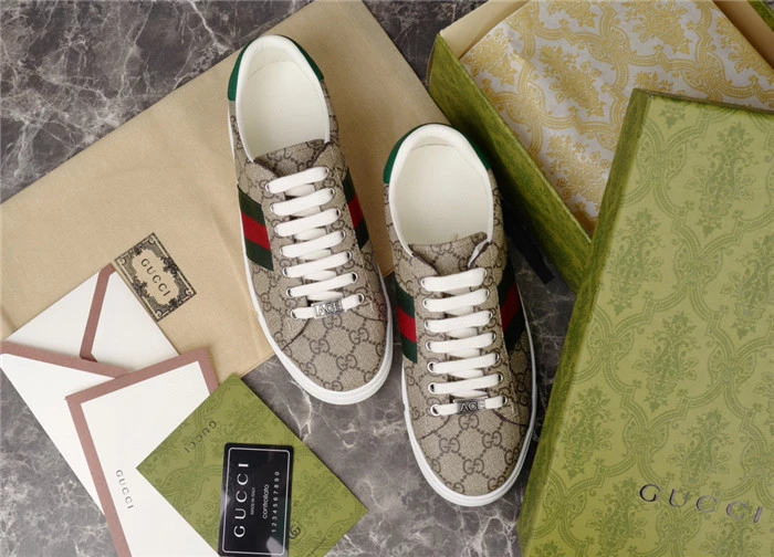 GUCCI SNEAKER