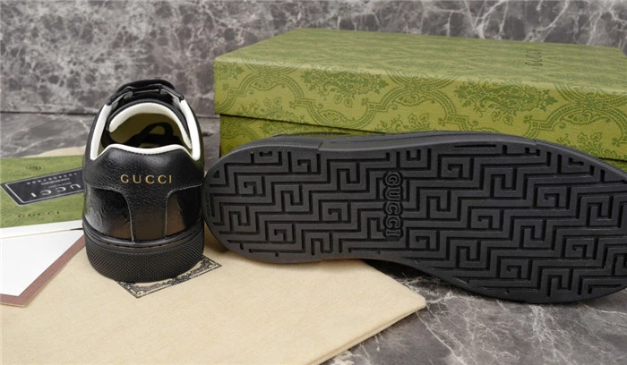 GUCCI SNEAKER