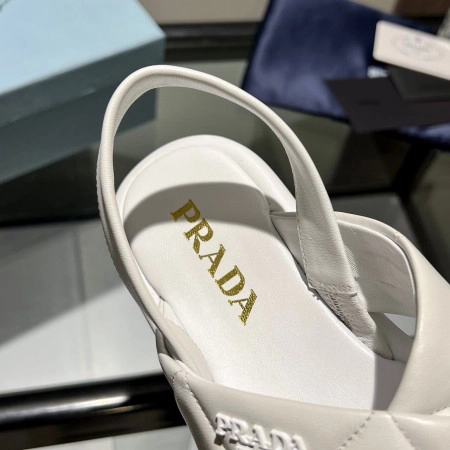 PRADA FLATFORM SANDALS IN WHITE QUILTED NAPPA LEATHER - PSD044