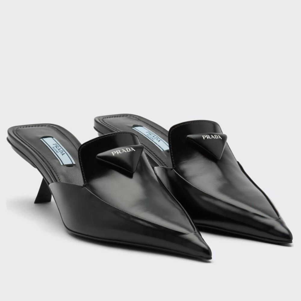 PRADA SABOTS MULES IN BLACK BRUSHED LEATHER - PSD054