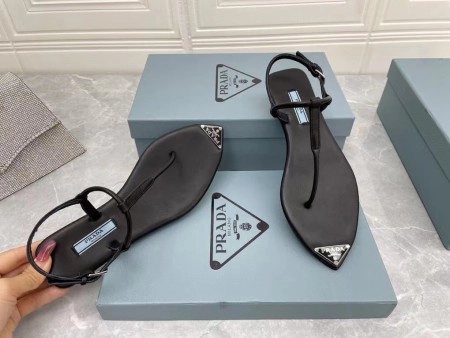 PRADA THONG SANDALS IN BLACK BRUSHED LEATHER - PSD047