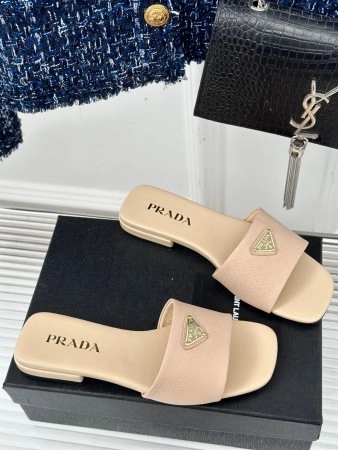 PRADA WOMEN'S SLIDES IN BEIGE SAFFIANO LEATHER - PSD062
