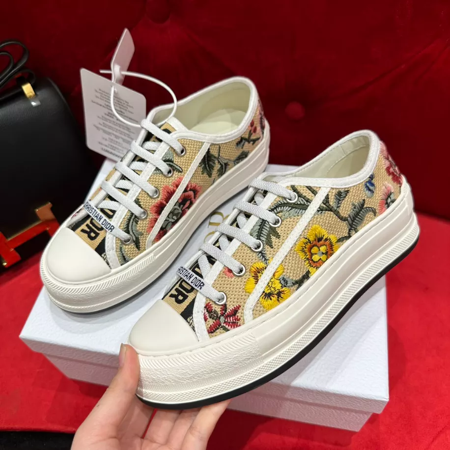 DIOR COUPLE LOW TOP B27 CASUAL SNEAKERS