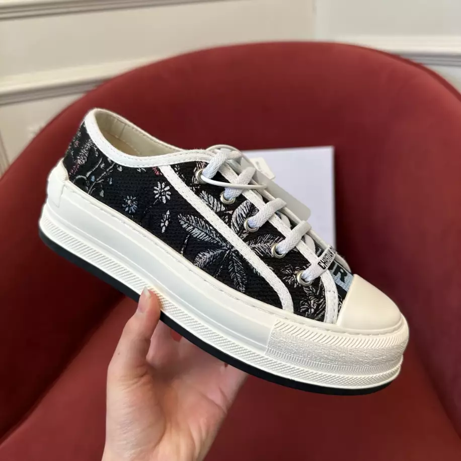 DIOR COUPLE LOW TOP B27 CASUAL SNEAKERS