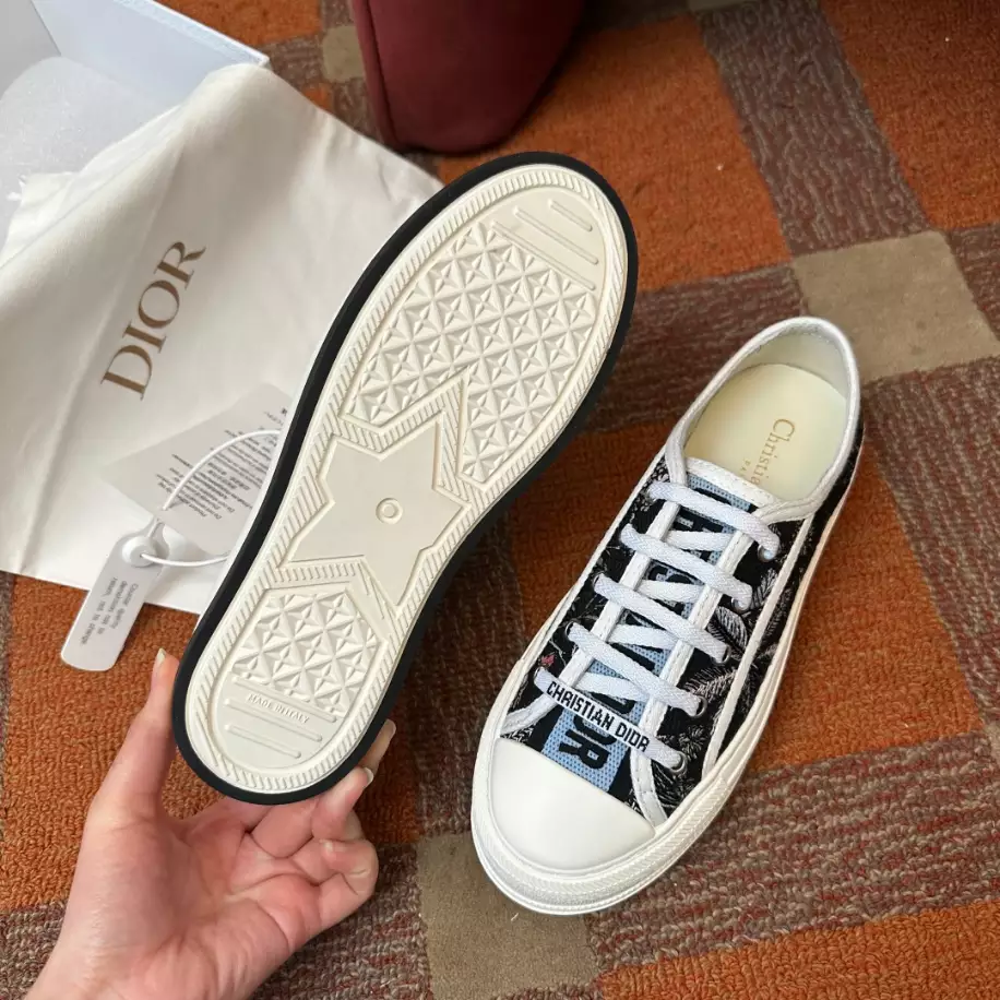 DIOR COUPLE LOW TOP B27 CASUAL SNEAKERS