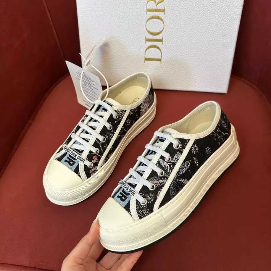 DIOR COUPLE LOW TOP B27 CASUAL SNEAKERS