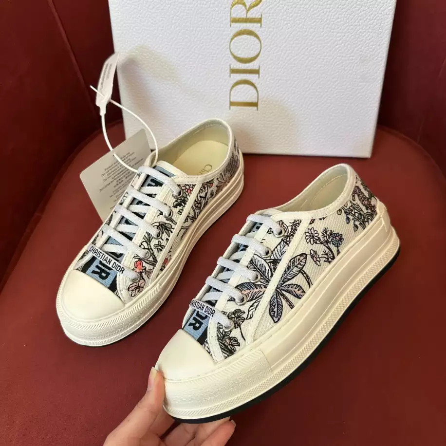 DIOR COUPLE LOW TOP B27 CASUAL SNEAKERS