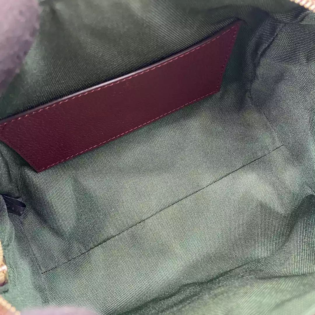 Gucci Savoy medium duffle bag in Beige GG Canva - BG085 Gucci Savoy medium duffle bag in Beige GG Canva