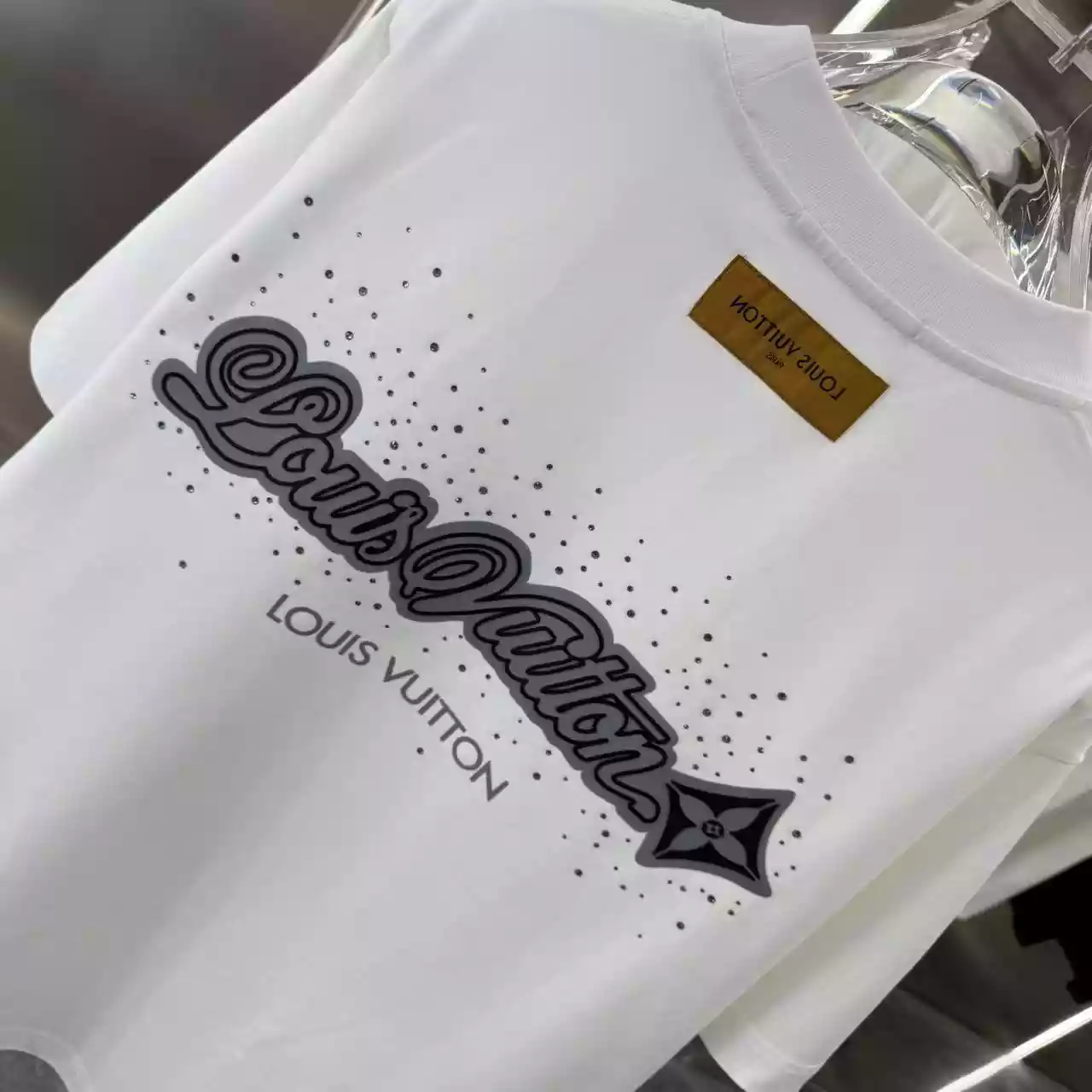 LV Premium Short Sleeve T-shirt In White - LVTS088 LV Premium Short Sleeve T-shirt In White