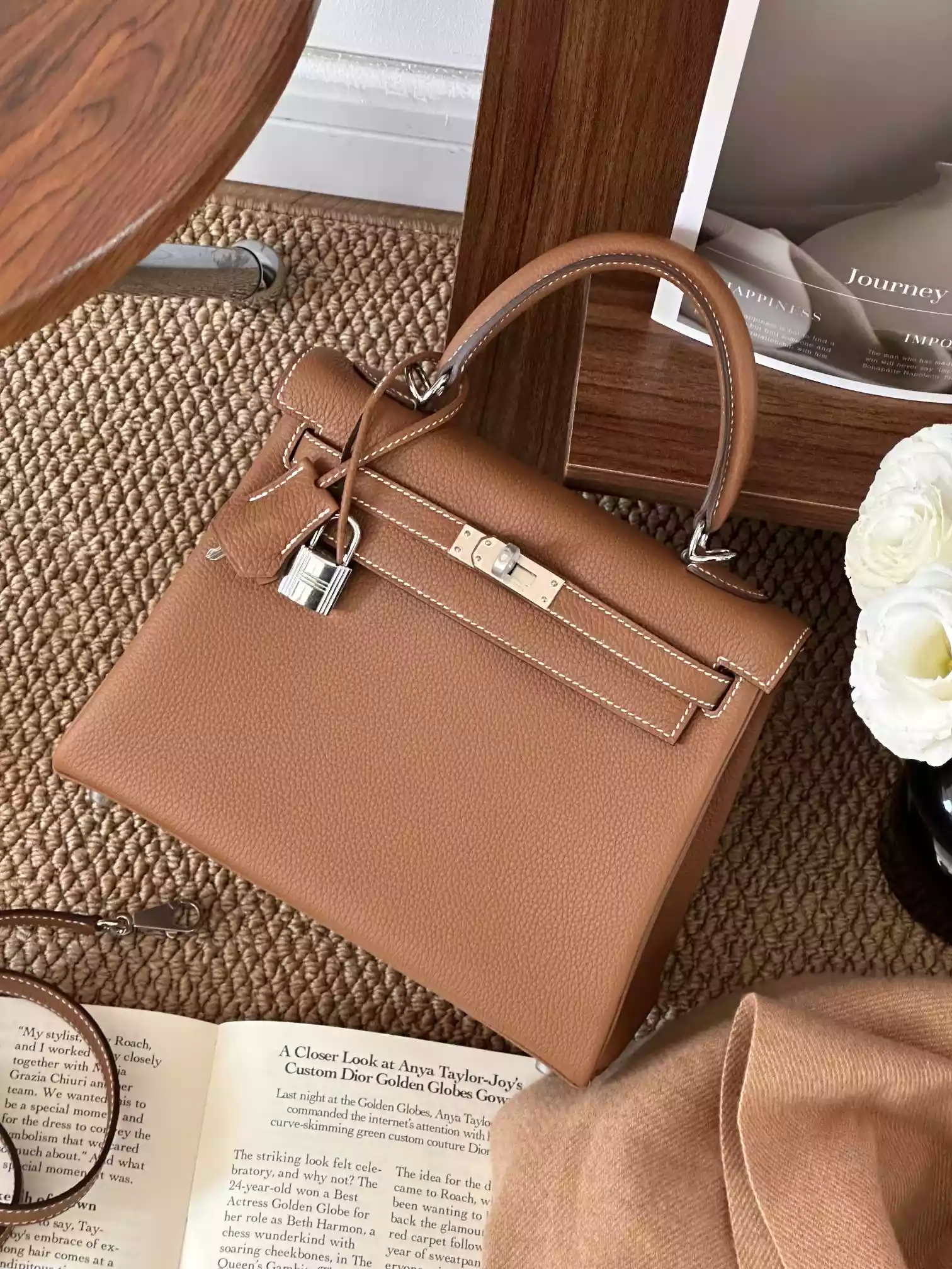 Hermès 2023 Kelly 25 two-way Handbag - HW194 Hermès 2023 Kelly 25 two-way Handbag