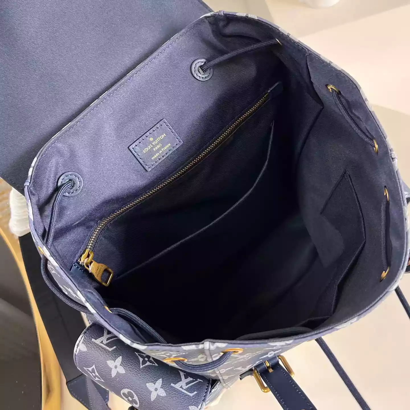 CHRISTOPHER BACKPACK MONOGRAM ECLIPSE M46805 - LW347 DISCOVERY BACKPACK PM SKY BLUE MONOGRAM CANVAS