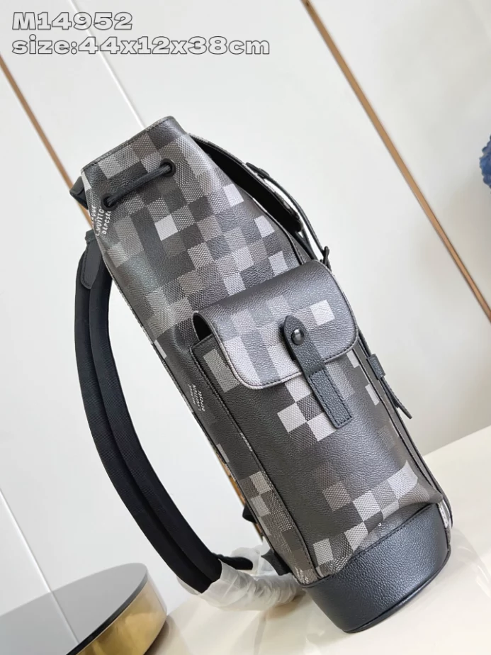 CHRISTOPHER MM BACKPACK BLACK DAMOFLAGE BLACK CANVAS M14952 - LW334 DISCOVERY BACKPACK PM SKY BLUE MONOGRAM CANVAS