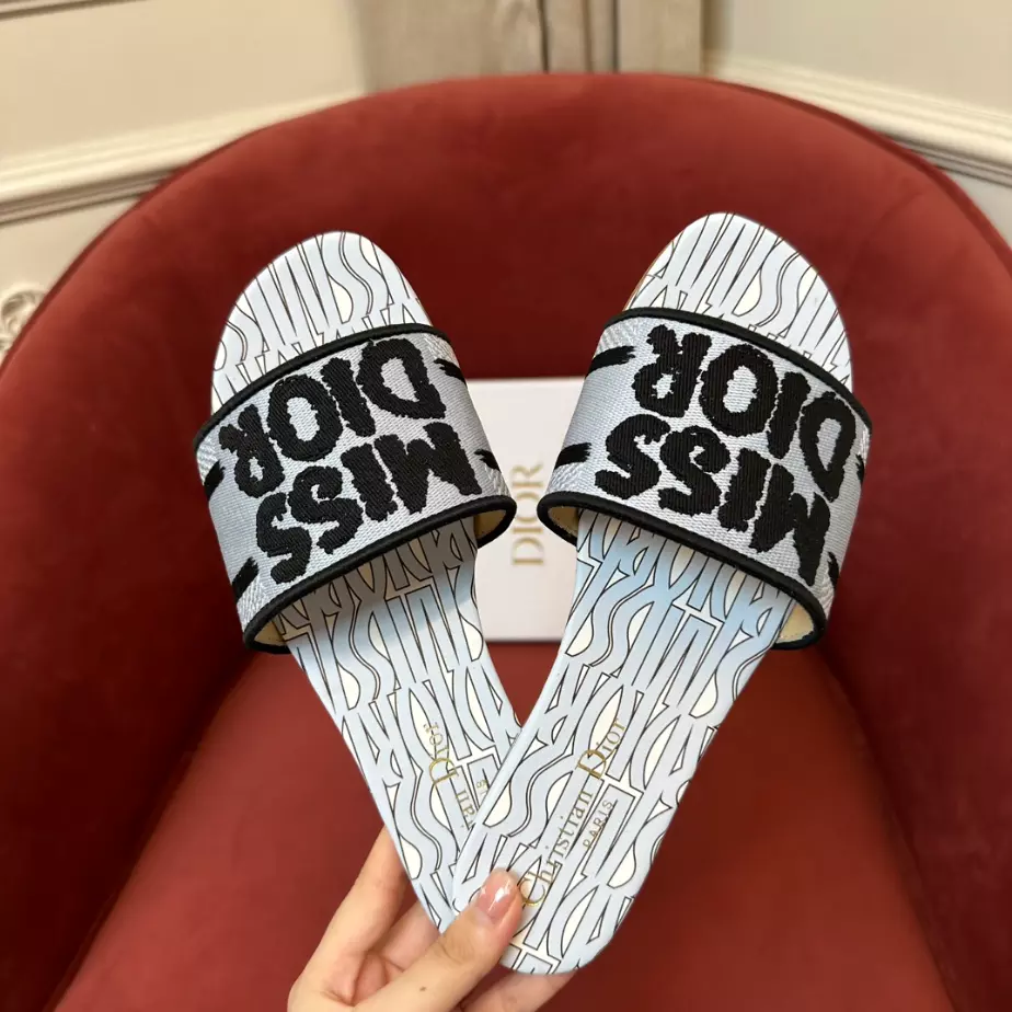 DIOR DWAY SLIDE - DS023