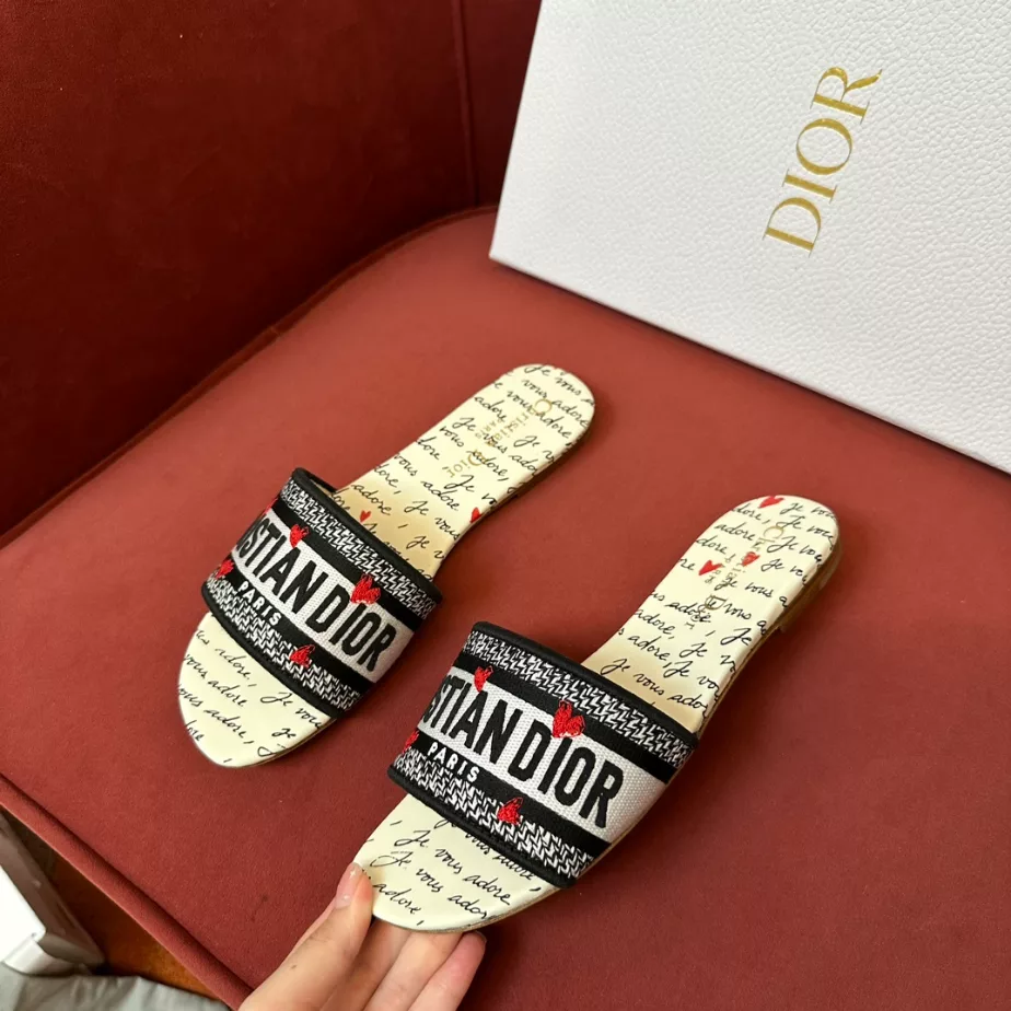 DIOR DWAY SLIDE - DS032