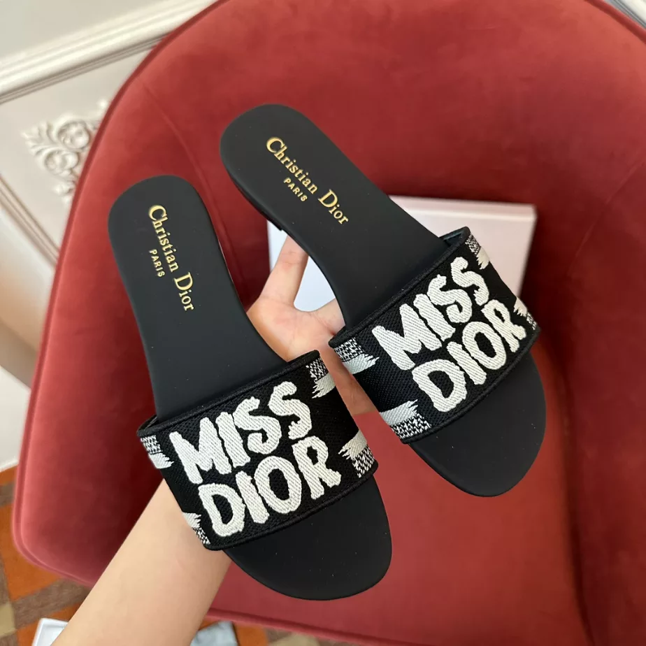 DIOR DWAY SLIDE - DS033