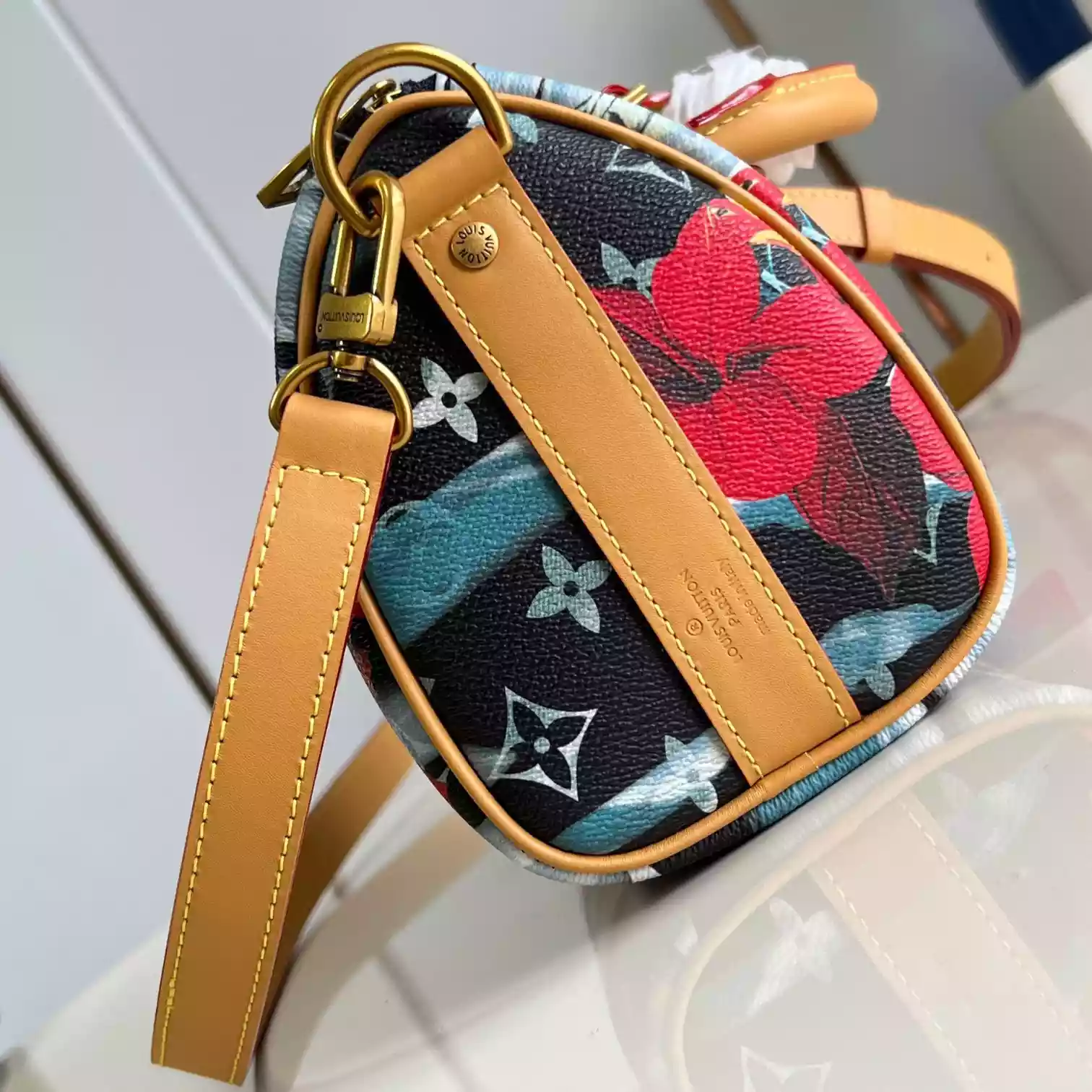 KEEPALL BANDOULIERE 25 NAVY BLUE MONOGRAM SURFIN’ CANVAS M25440 - LW433 DISCOVERY BACKPACK PM SKY BLUE MONOGRAM CANVAS