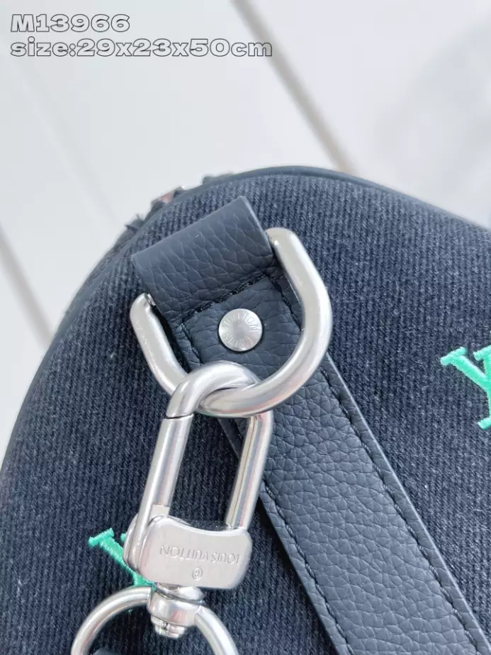 KEEPALL BANDOULIERE 50 BAG BLACK BLASON DENIM M13966 - LW352 DISCOVERY BACKPACK PM SKY BLUE MONOGRAM CANVAS