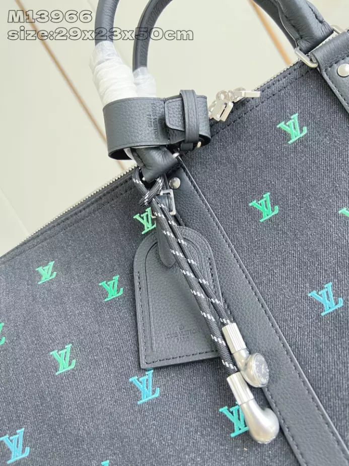 KEEPALL BANDOULIERE 50 BAG BLACK BLASON DENIM M13966 - LW352 DISCOVERY BACKPACK PM SKY BLUE MONOGRAM CANVAS