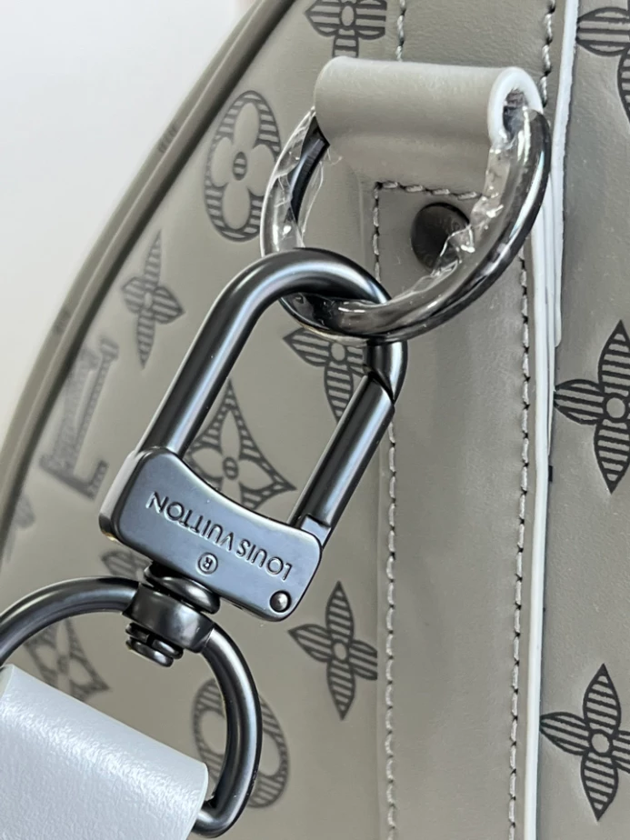 KEEPALL BANDOULIERE 50B G65 IN ANTHRACITE GRAY M46117 - LW361 DISCOVERY BACKPACK PM SKY BLUE MONOGRAM CANVAS