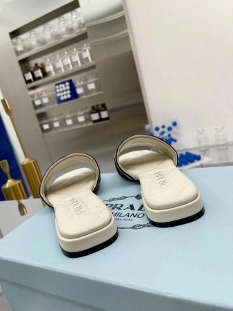 PRADA WOMEN'S EMBROIDERED FABRIC SLIDES - PSD084