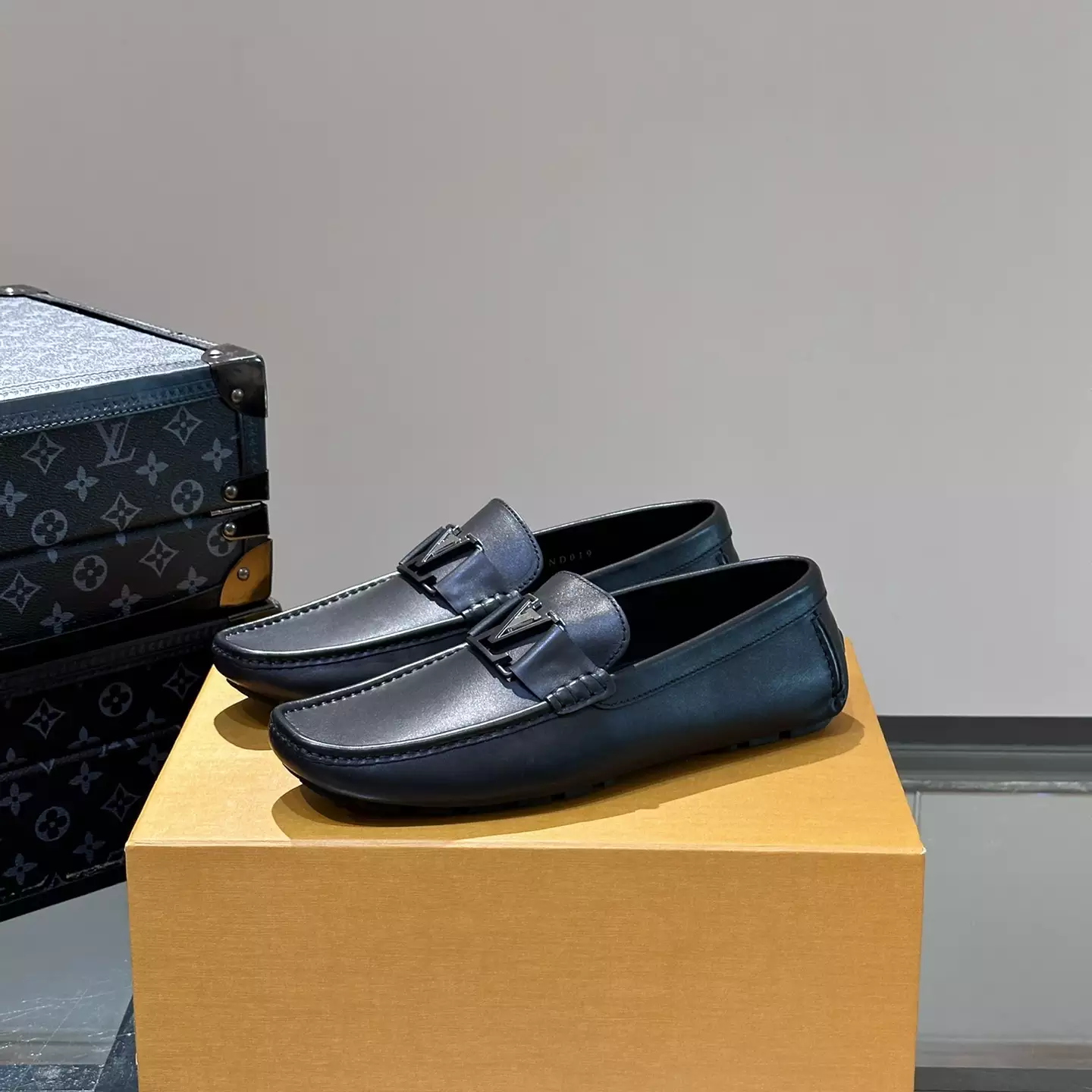 MONTE CARLO MOCASSIN IN BLACK - VL044