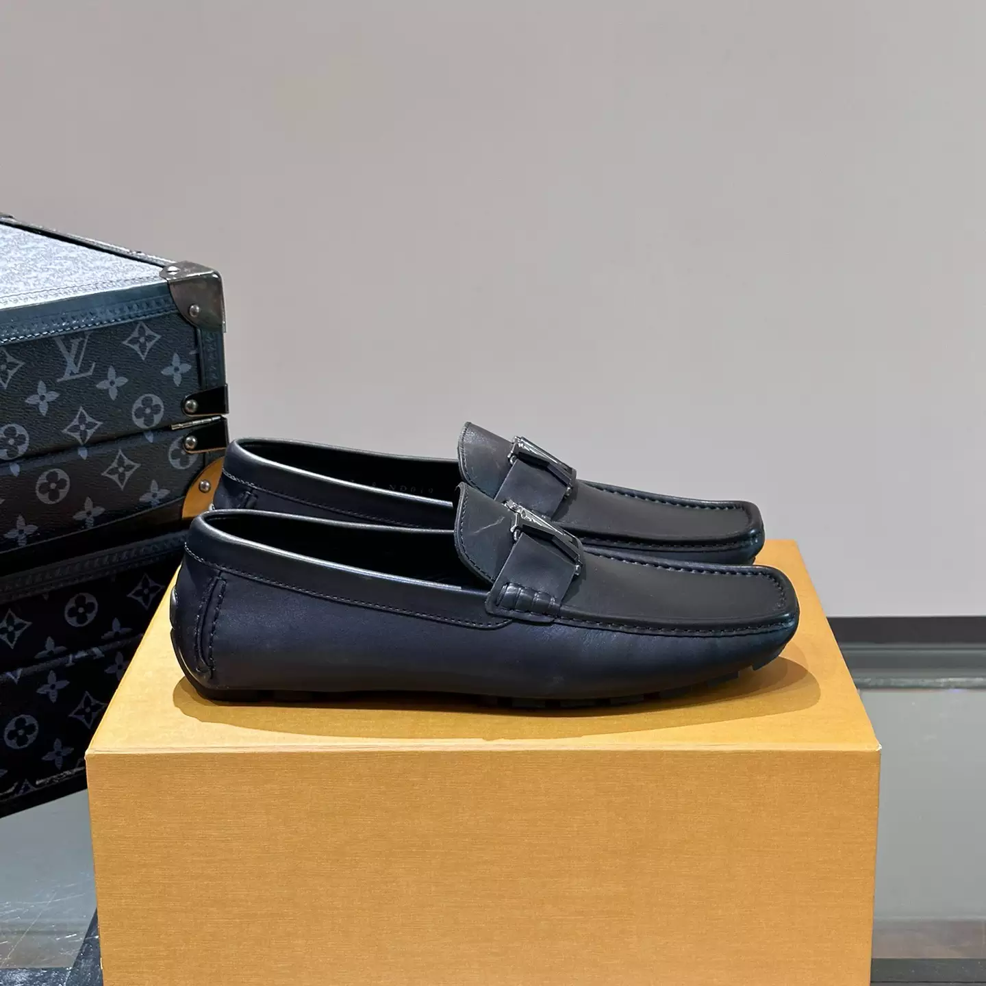 MONTE CARLO MOCASSIN IN BLACK - VL044