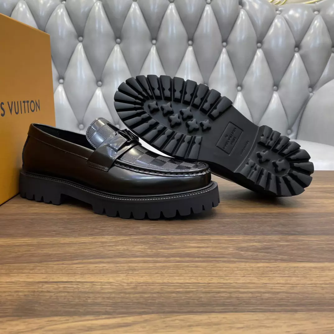MAJOR LOAFERS IN BLACK - VL047