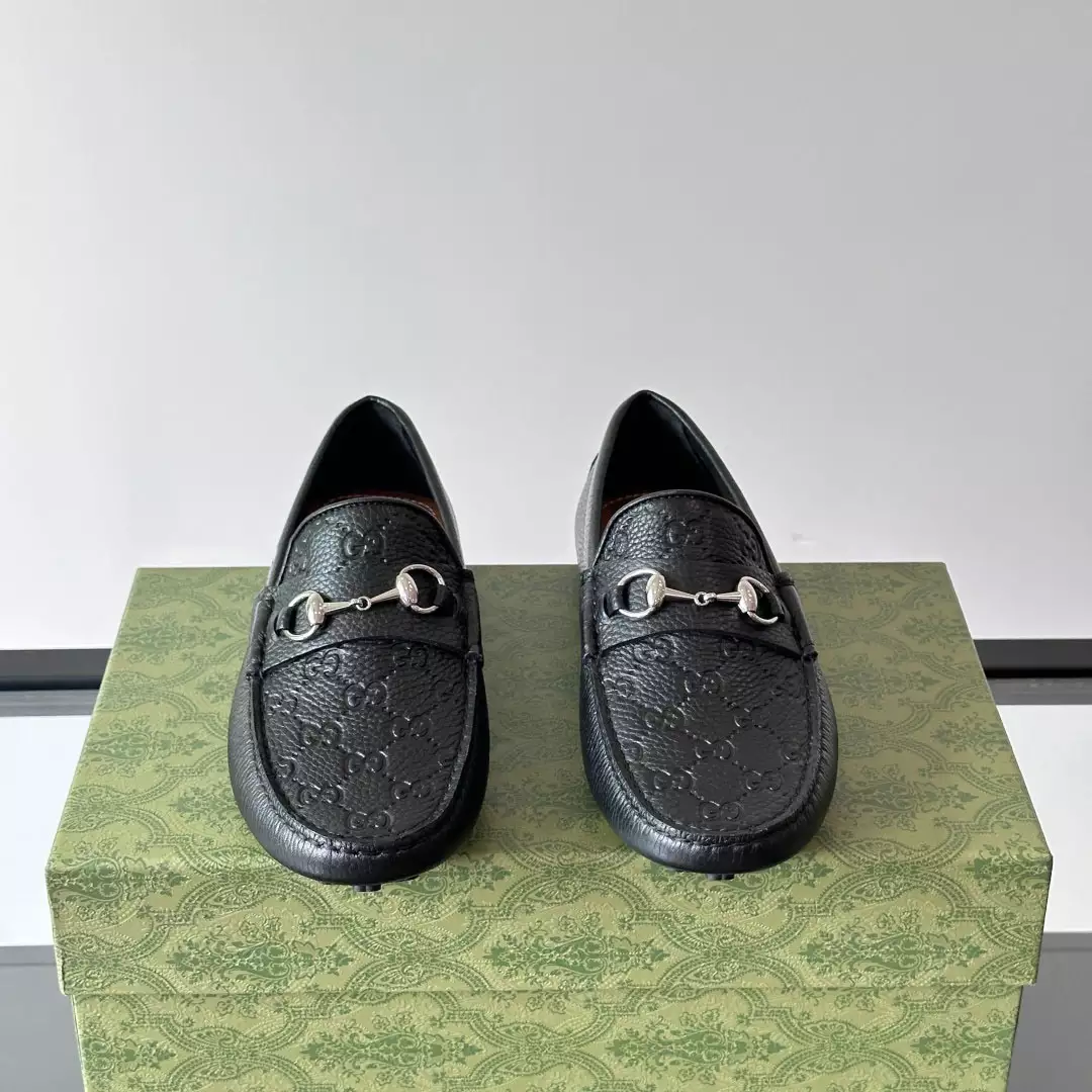 Gucci Men Horsebit Black Loafer - GL090