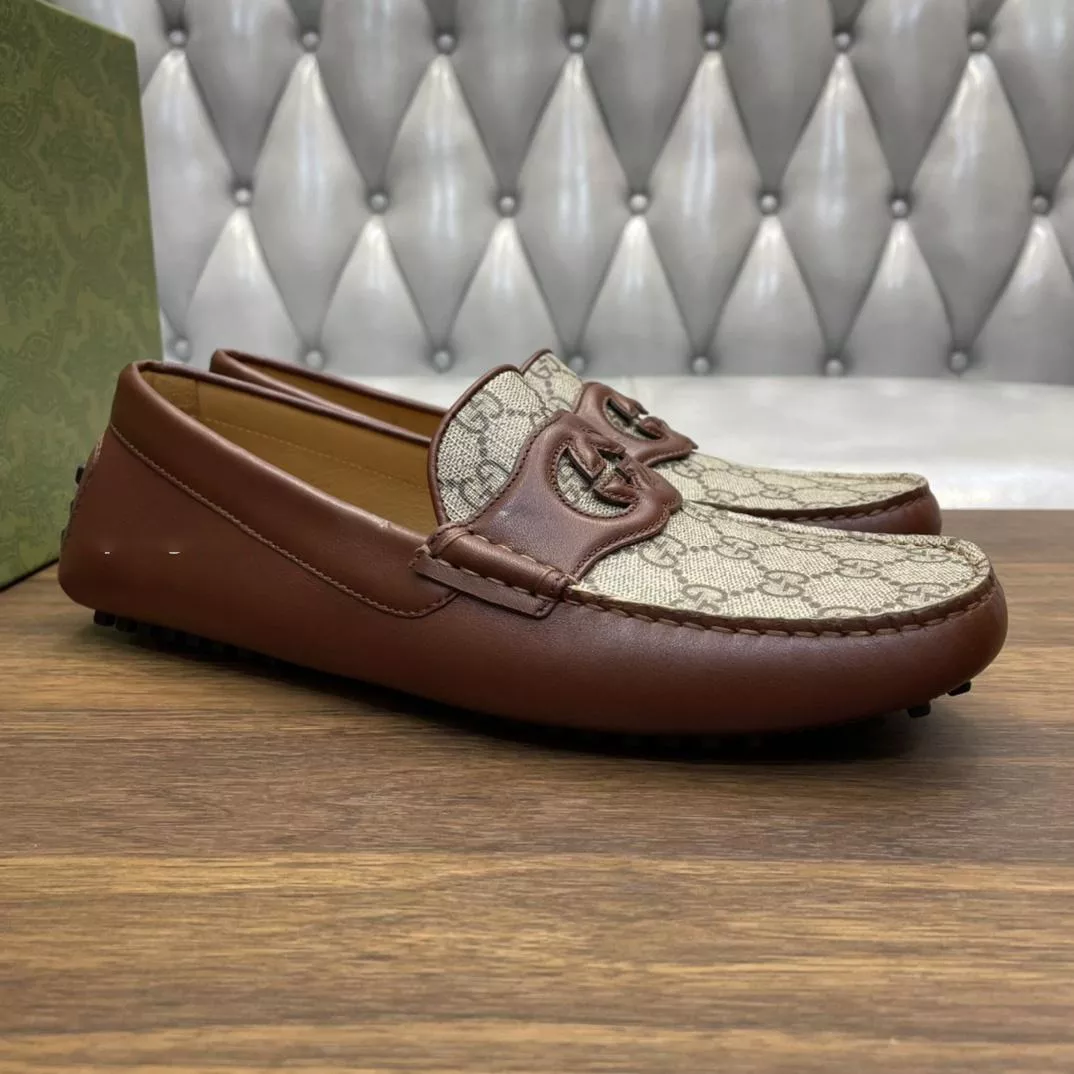 MEN'S INTERLOCKING G DRIVER BROWN LEATHER - GL105