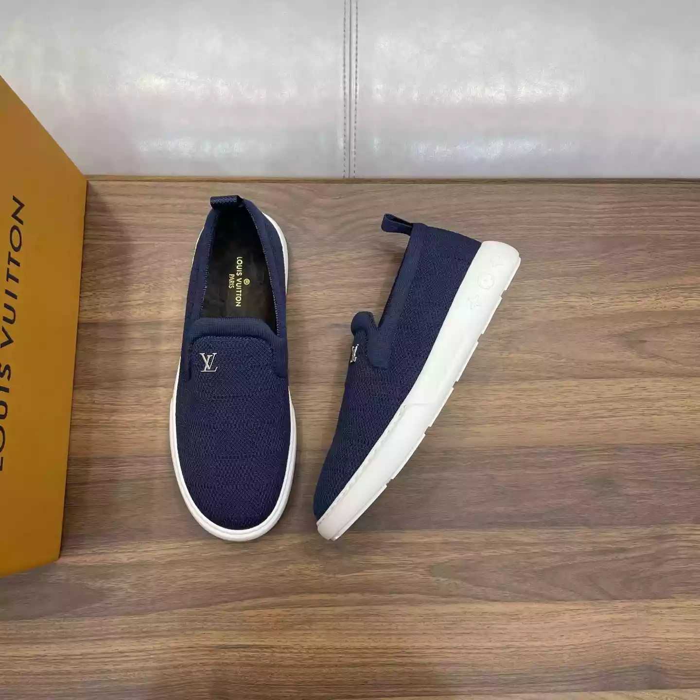 PACIFIC LOAFERS IN BLUE - VL049