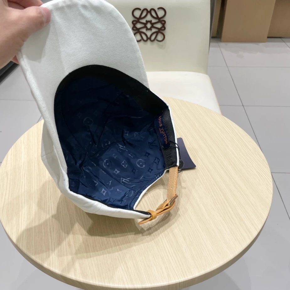 Louis Vuitton Caps