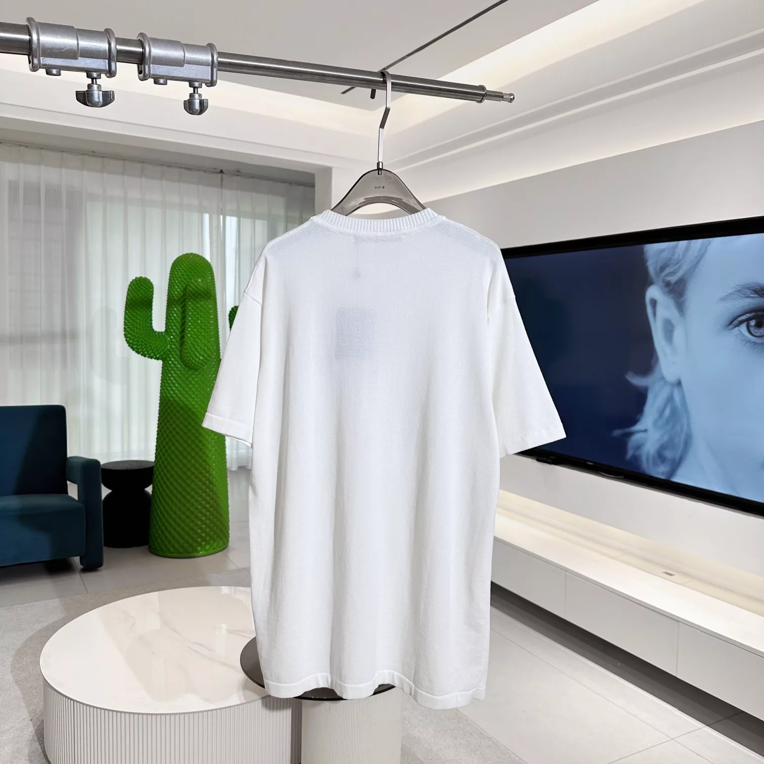 EMBELLISHED SHORT-SLEEVED COTTON CREWNECK IN WHITE - LVTS134 Damier Jacquard Short-Sleeved Crewneck - LVTS089