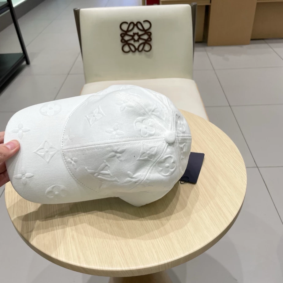 Louis Vuitton Caps