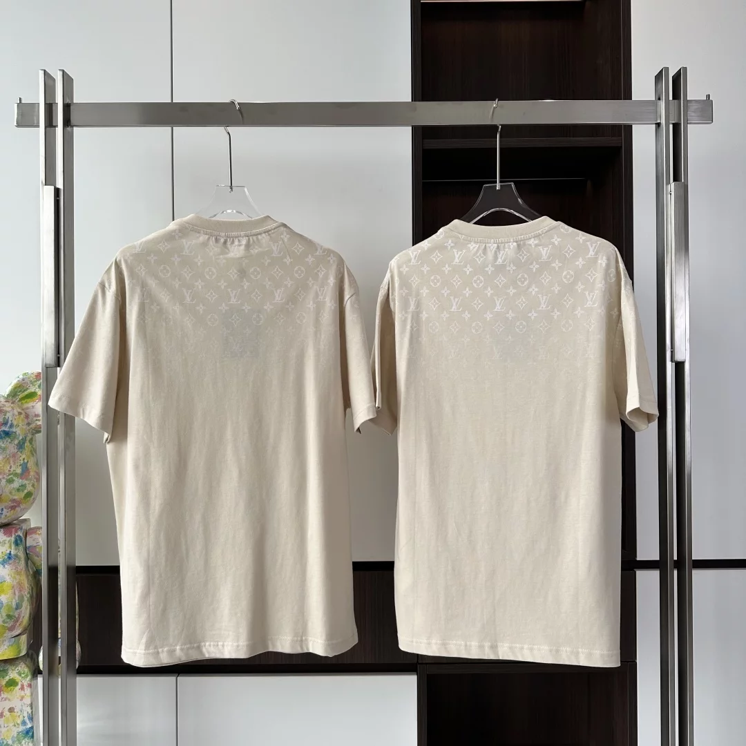MONOGRAM GRADIENT T-SHIRT IN LIGHT BEIGE - LVTS109 Damier Jacquard Short-Sleeved Crewneck - LVTS089