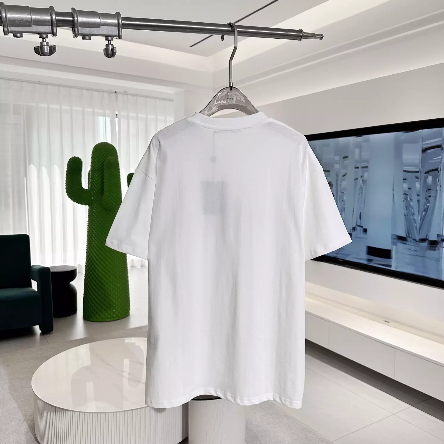 MULTICOLOR MONOGRAM T-SHIRT IN WHITE - LVTS126 Damier Jacquard Short-Sleeved Crewneck - LVTS089