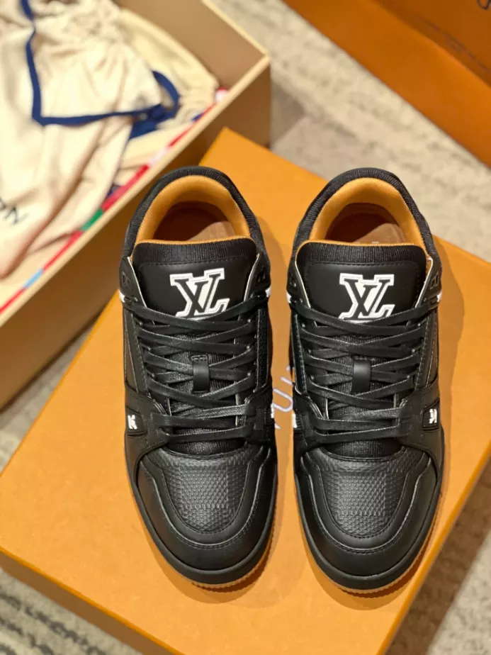 LV SKATE SNEAKERS