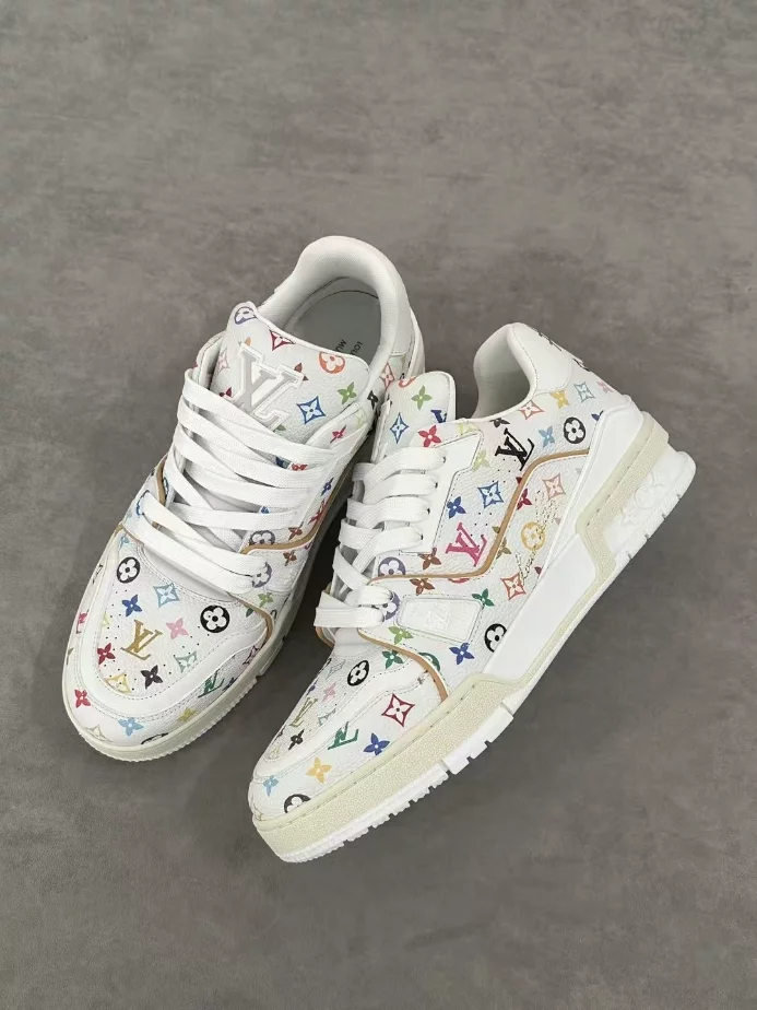 LV SKATE SNEAKERS