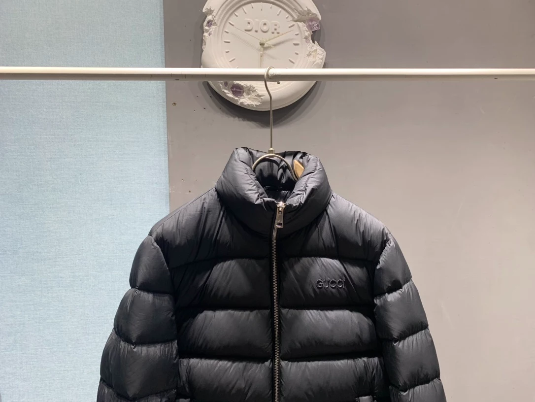 GUCCI Black Hooded Jacket - GCJ053