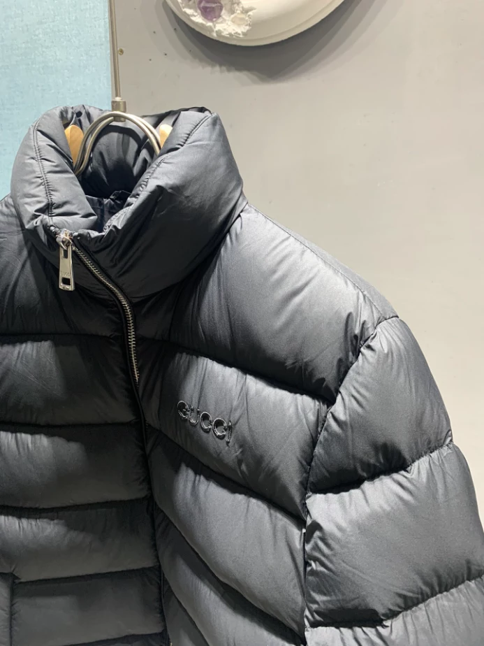 GUCCI Black Hooded Jacket - GCJ053