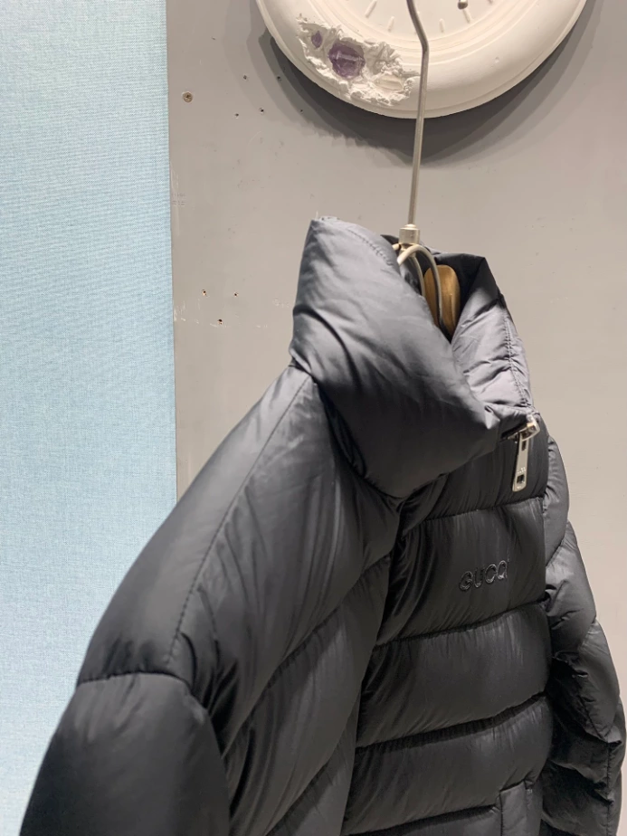 GUCCI Black Hooded Jacket - GCJ053