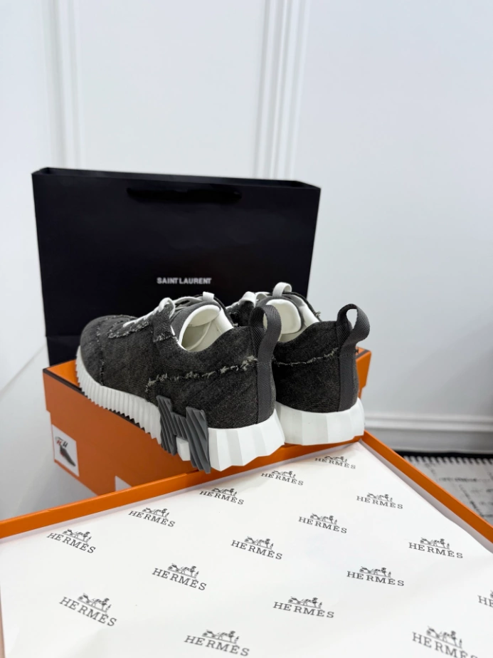 Hermès Sneakers